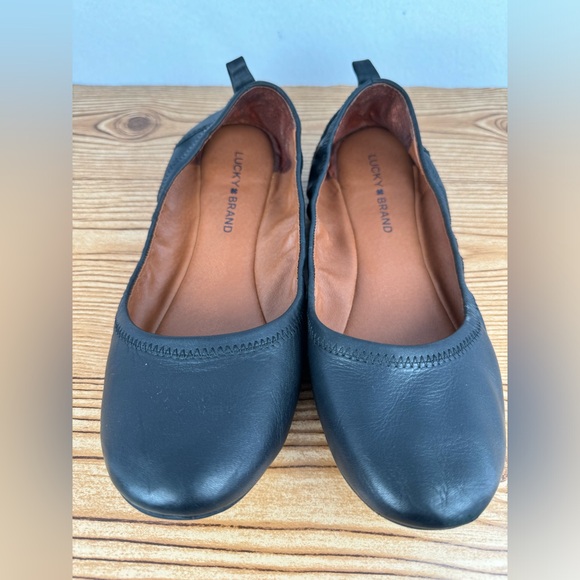Women’s LUCKY BRAND Eleesia Black Leather Casual Slip On Flats Shoes Size 10M - Picture 8 of 10